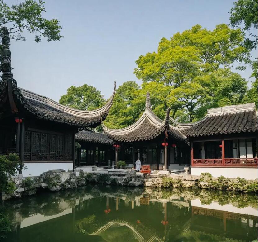 偃师狼狈土建有限公司